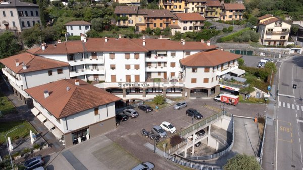albergo in vendita a Lovere