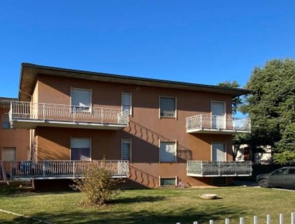appartamento in vendita a Lurano