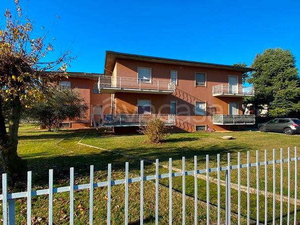 appartamento in vendita a Lurano