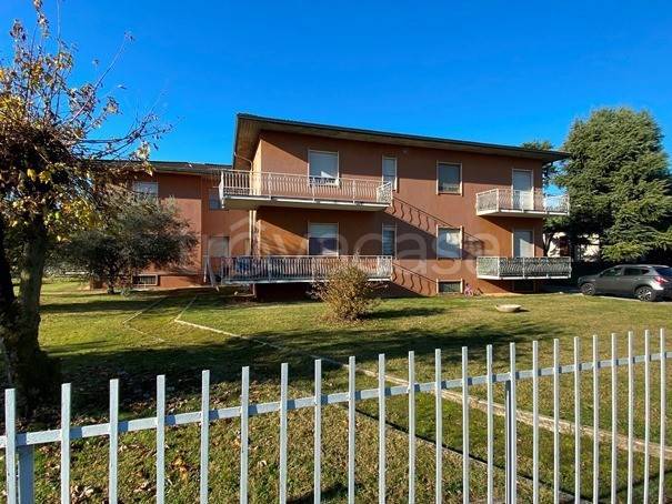 appartamento in vendita a Lurano