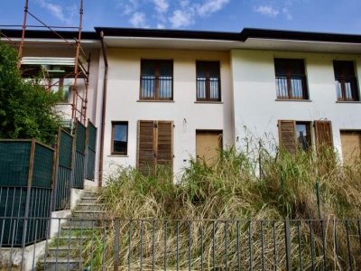 casa indipendente in vendita a Lurano