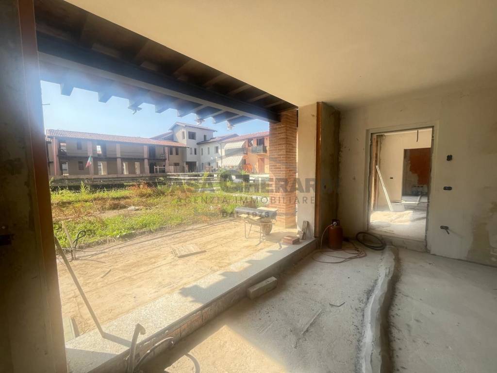 appartamento in vendita a Lurano