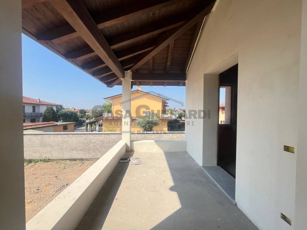 appartamento in vendita a Lurano