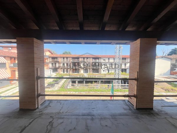 appartamento in vendita a Lurano