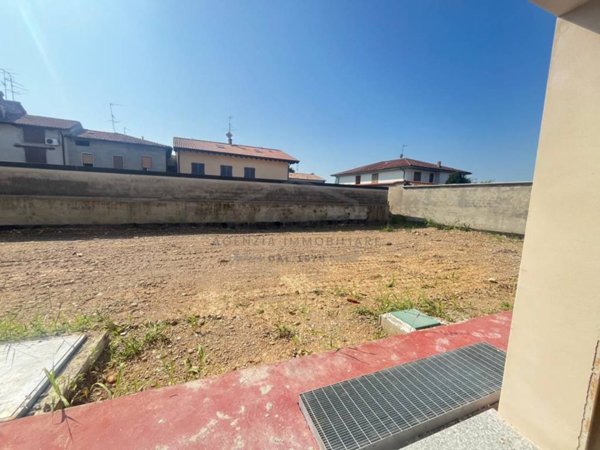 appartamento in vendita a Lurano