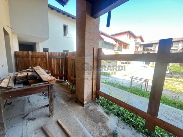 appartamento in vendita a Lurano