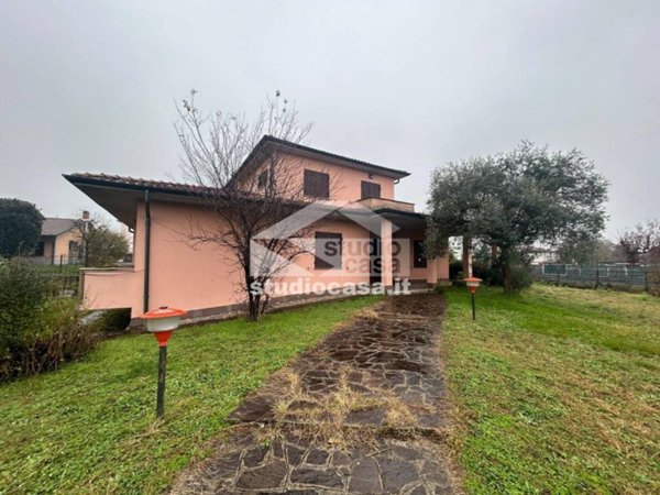 casa indipendente in vendita a Lurano