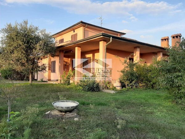 casa indipendente in vendita a Lurano