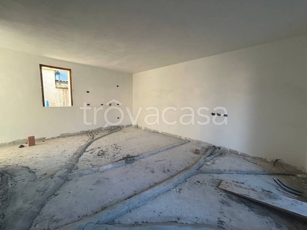 appartamento in vendita a Lurano