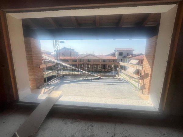 appartamento in vendita a Lurano