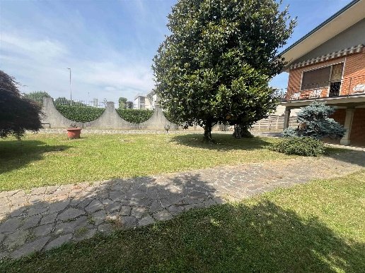 casa indipendente in vendita a Lurano