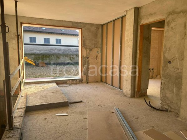 appartamento in vendita a Lurano