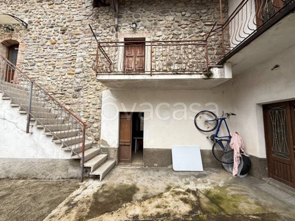 casa indipendente in vendita a Luzzana