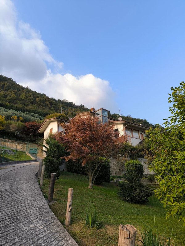 casa indipendente in vendita a Luzzana