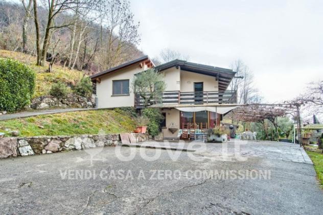 casa indipendente in vendita a Luzzana