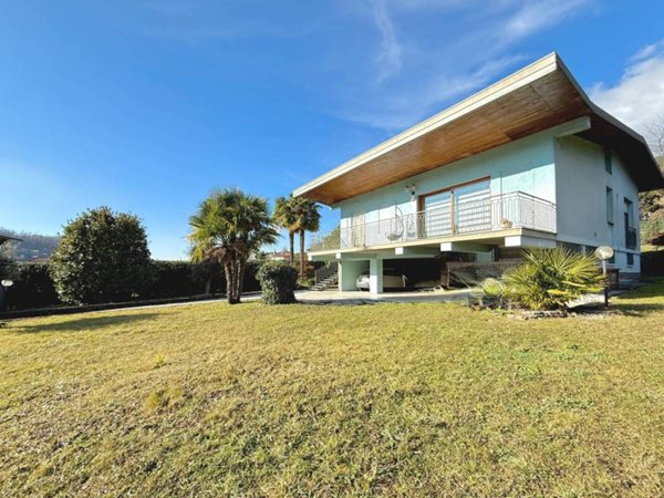 casa indipendente in vendita a Luzzana