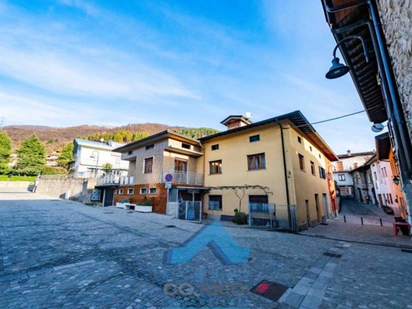 appartamento in vendita a Luzzana