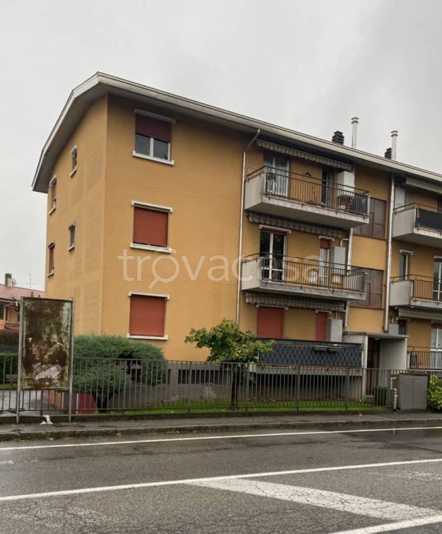 appartamento in vendita a Madone