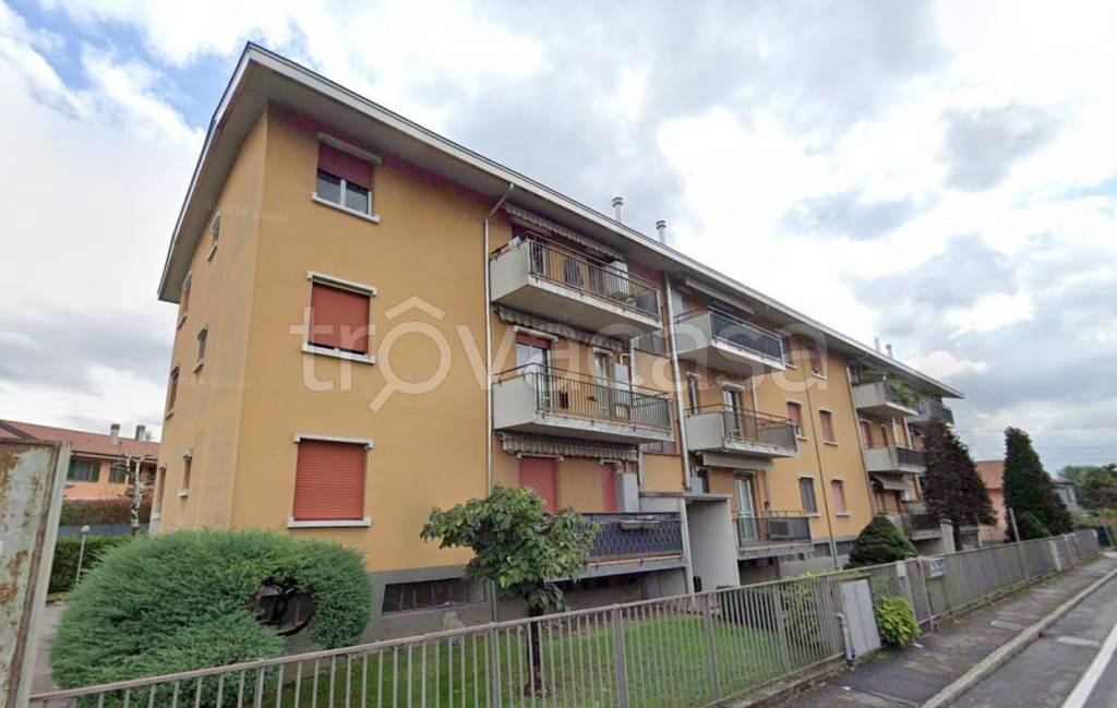 appartamento in vendita a Madone
