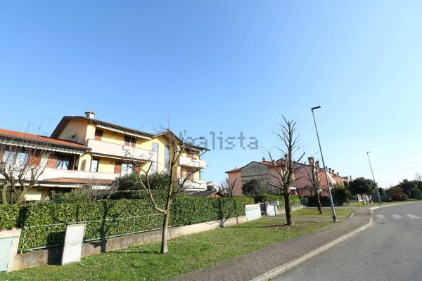 appartamento in vendita a Madone