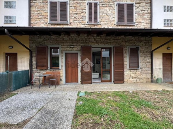appartamento in vendita a Madone