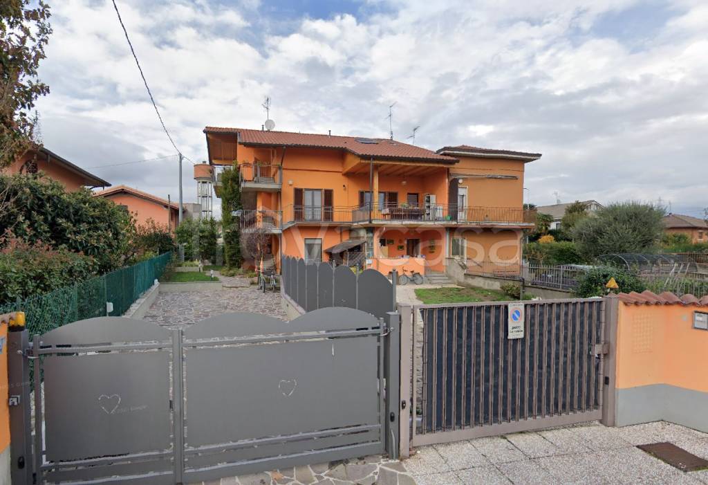 appartamento in vendita a Madone