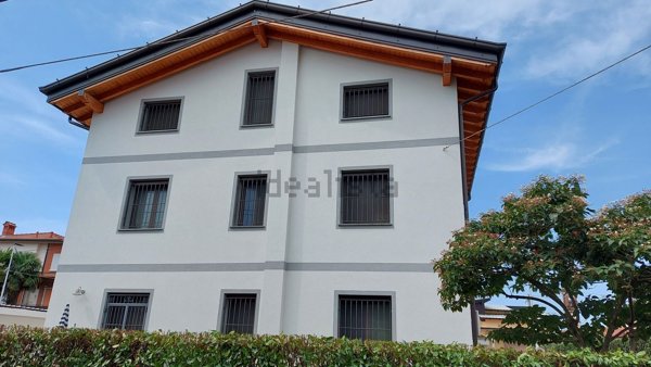 casa indipendente in vendita a Madone