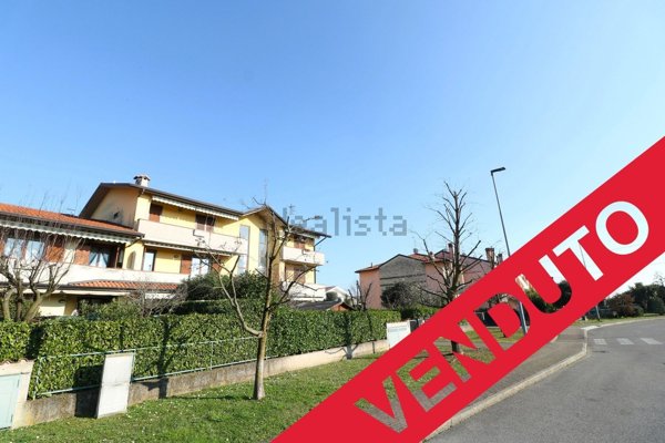 appartamento in vendita a Madone