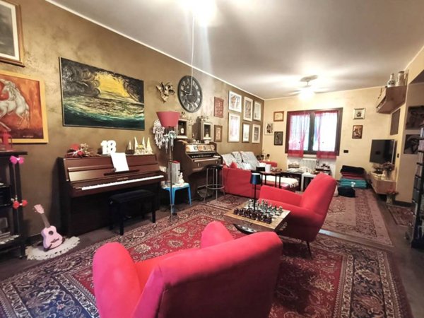 casa indipendente in vendita a Madone