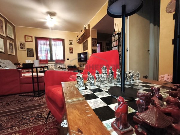 casa indipendente in vendita a Madone