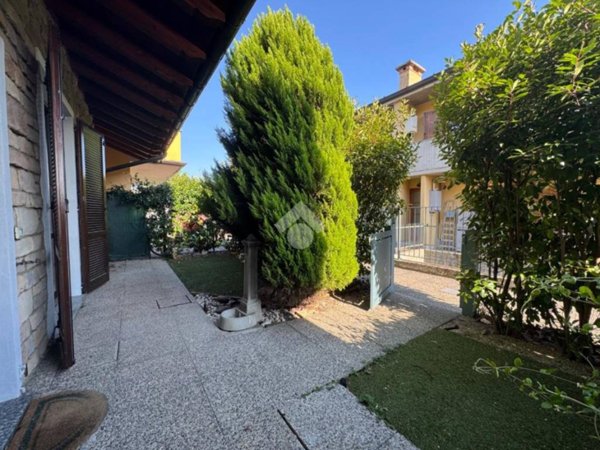 appartamento in vendita a Madone