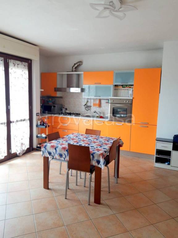 appartamento in vendita a Madone