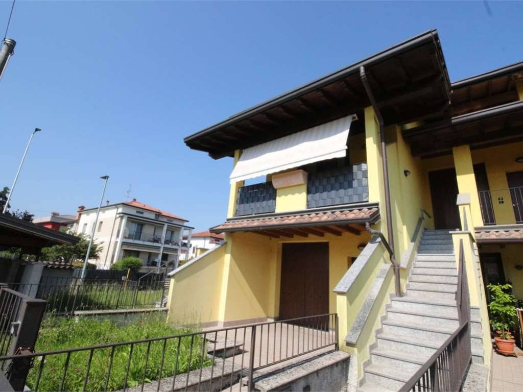 appartamento in vendita a Madone