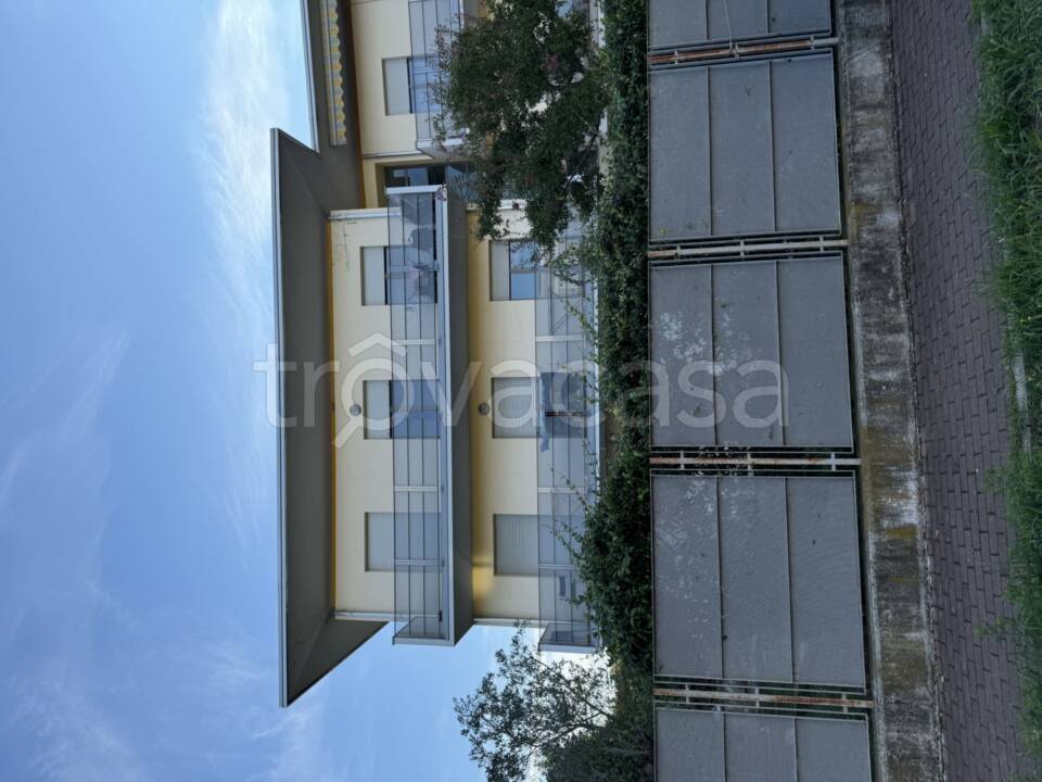 appartamento in vendita a Madone