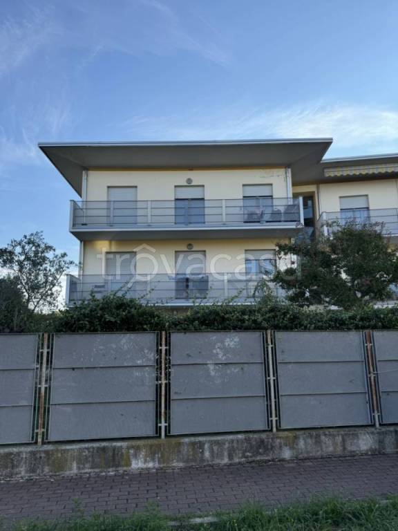 appartamento in vendita a Madone