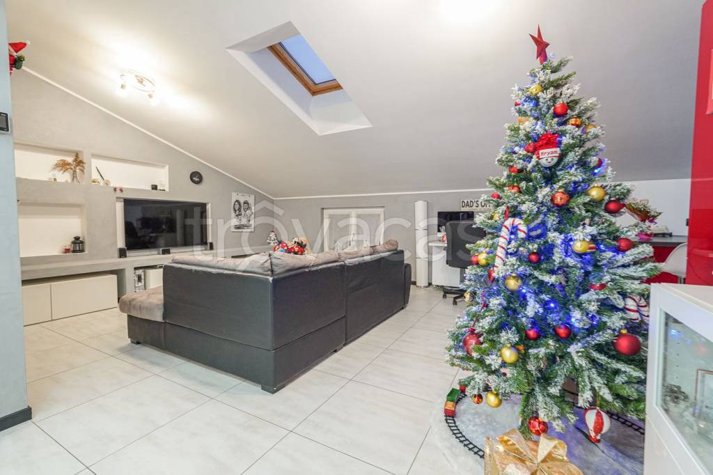 appartamento in vendita a Madone