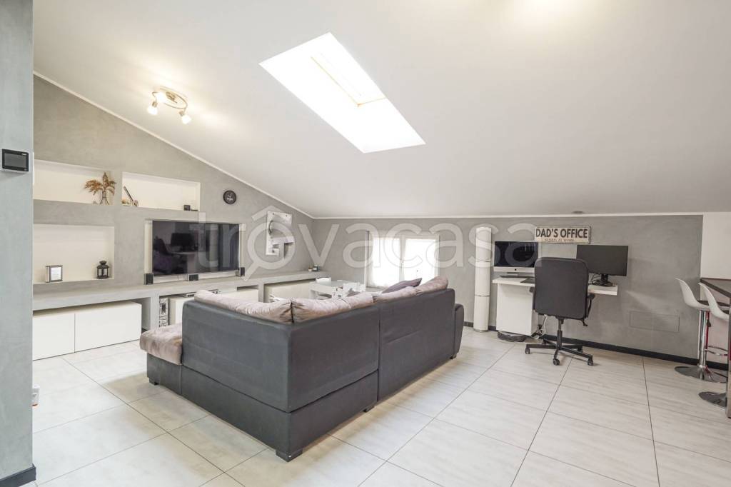 appartamento in vendita a Madone