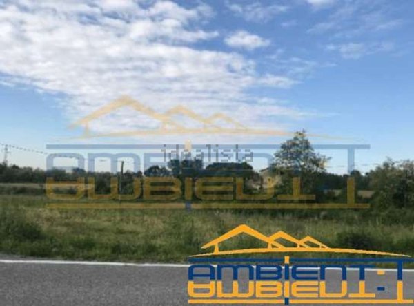 terreno edificabile in vendita a Madone