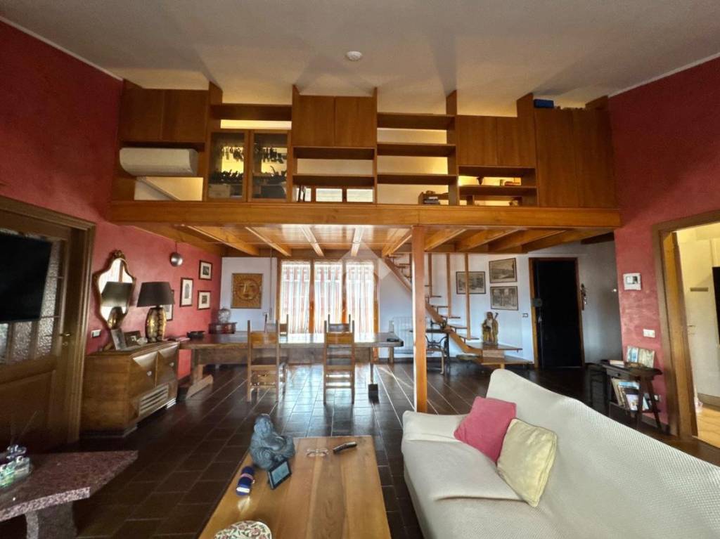 appartamento in vendita a Madone