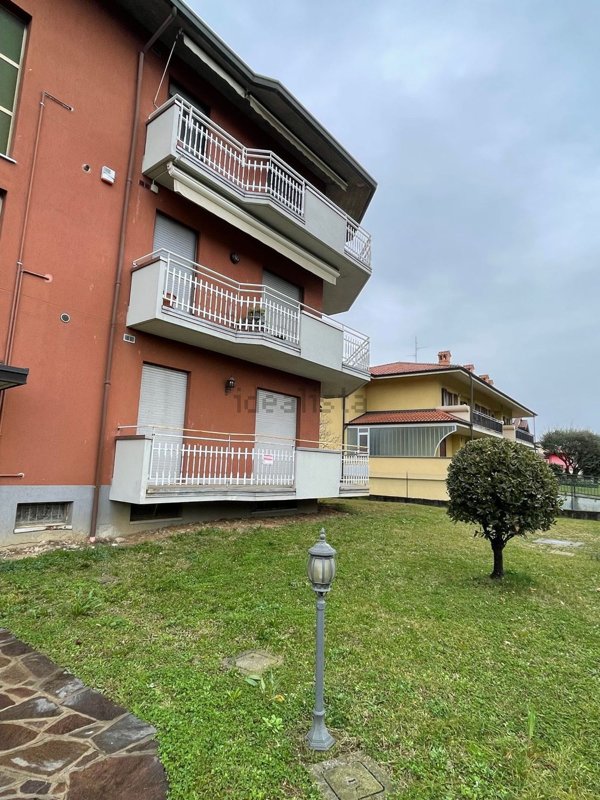 appartamento in vendita a Madone