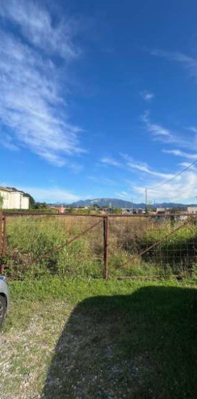 terreno edificabile in vendita a Madone