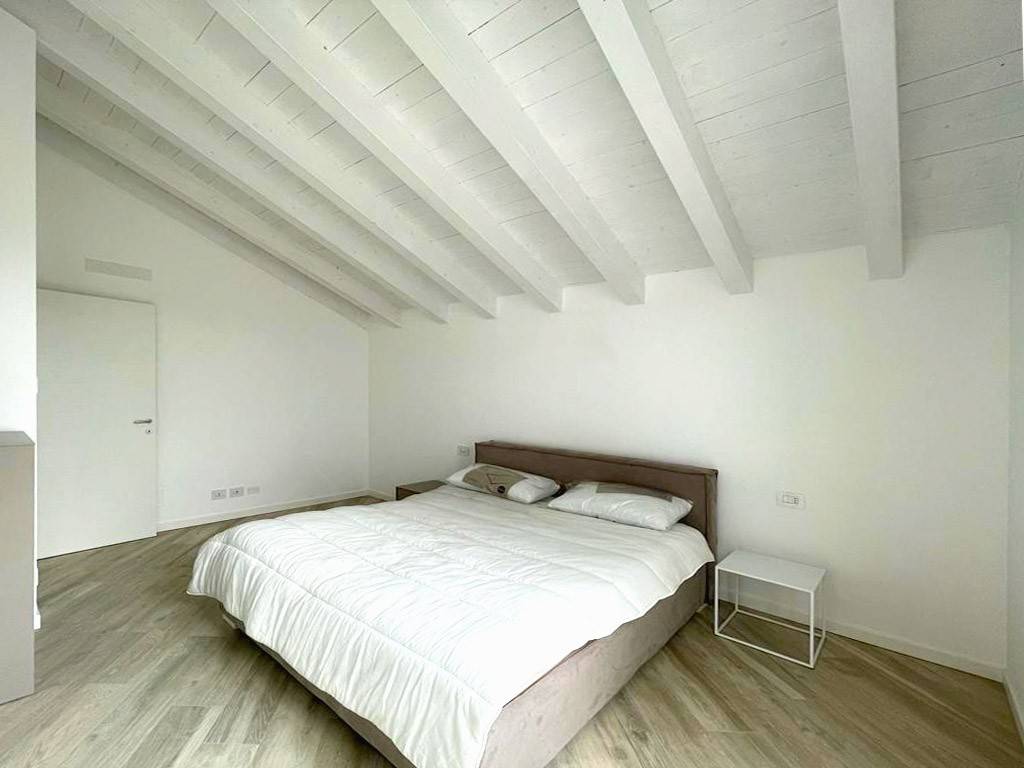 casa indipendente in vendita a Madone