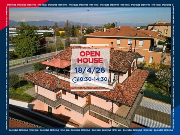 casa indipendente in vendita a Madone