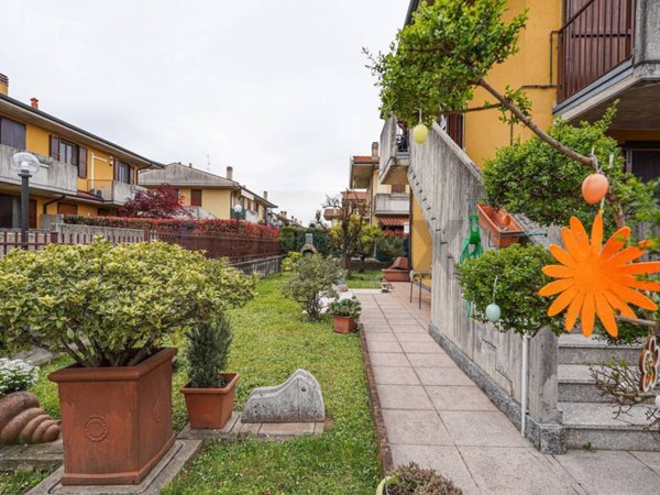 appartamento in vendita a Madone