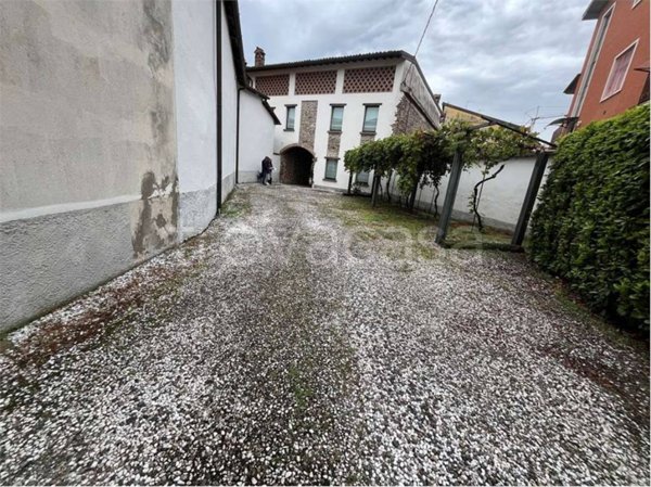 appartamento in vendita a Madone