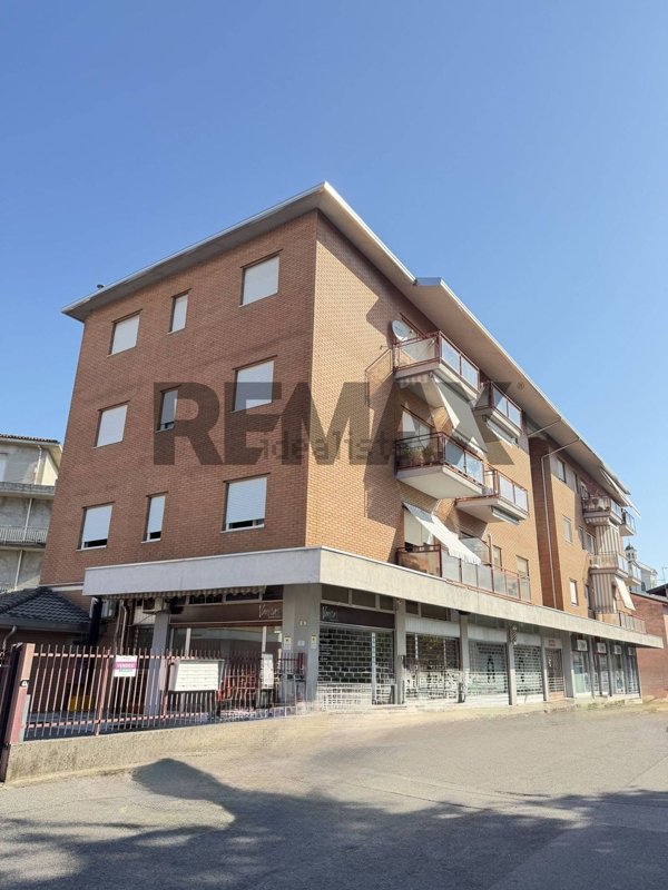 appartamento in vendita a Madone