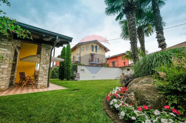 casa indipendente in vendita a Mapello in zona Prezzate