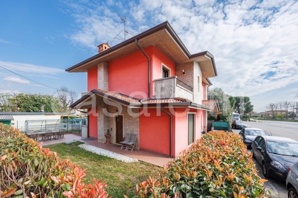 casa indipendente in vendita a Mapello