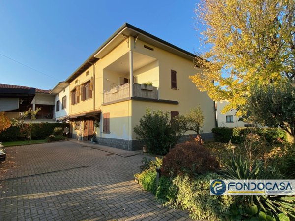 casa indipendente in vendita a Mapello