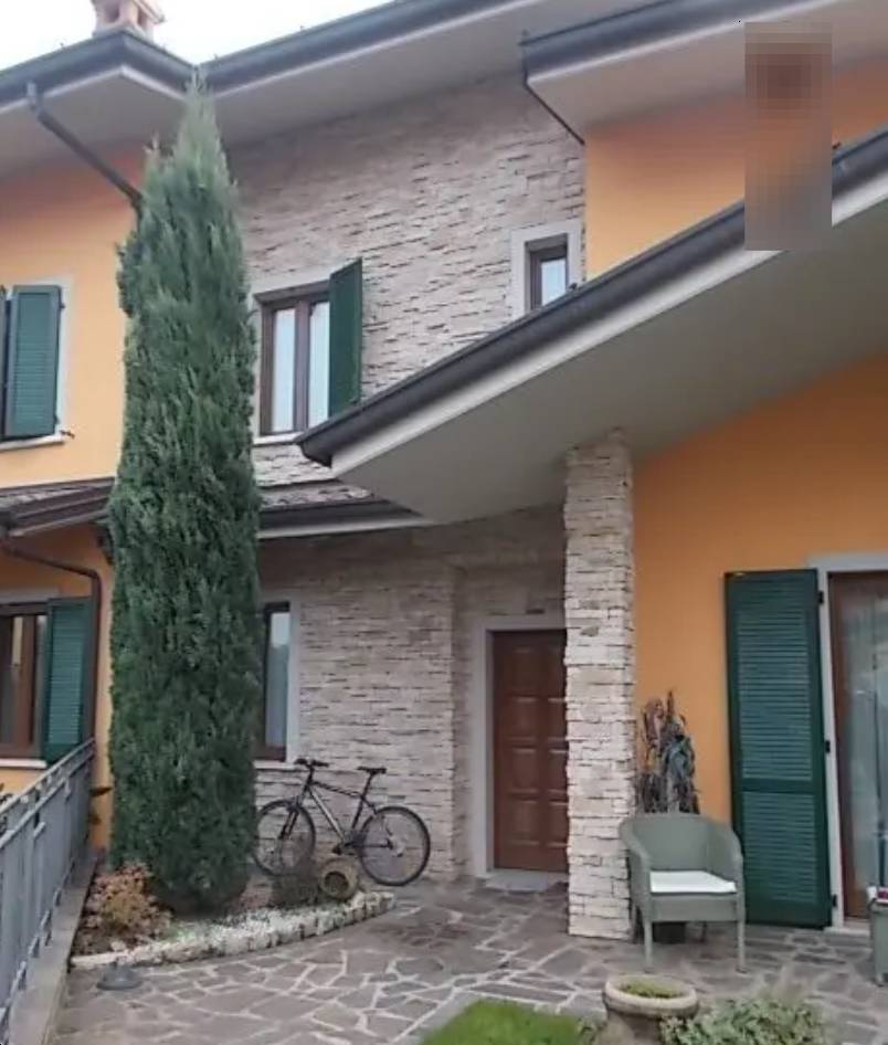 casa indipendente in vendita a Mapello
